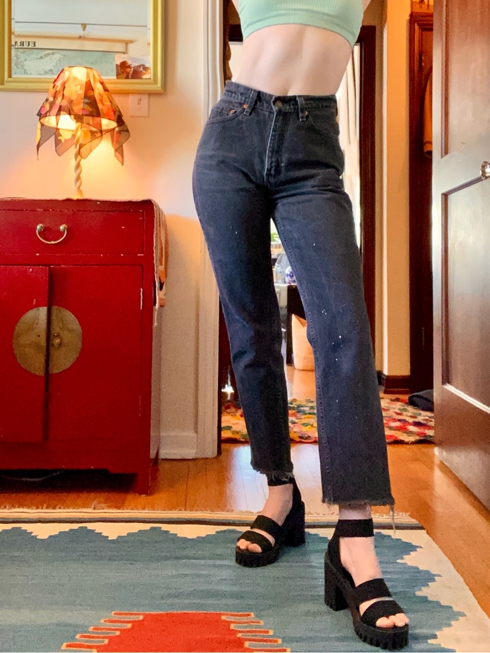 True Vintage Levi’s High-Rise Black Straight-Leg Jeans - Classic Women's Denim